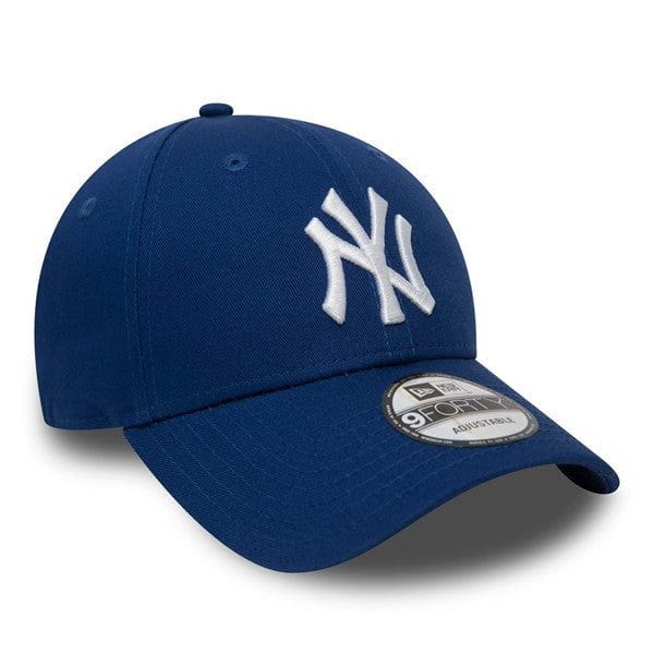 NEW ERA 9FORTY NY YANKEES ESSENTIAL CAP - The Cross Trainer