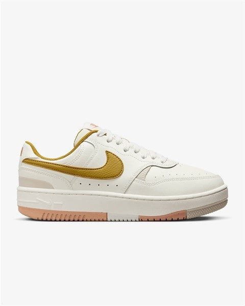 Total sports clearance air force 1