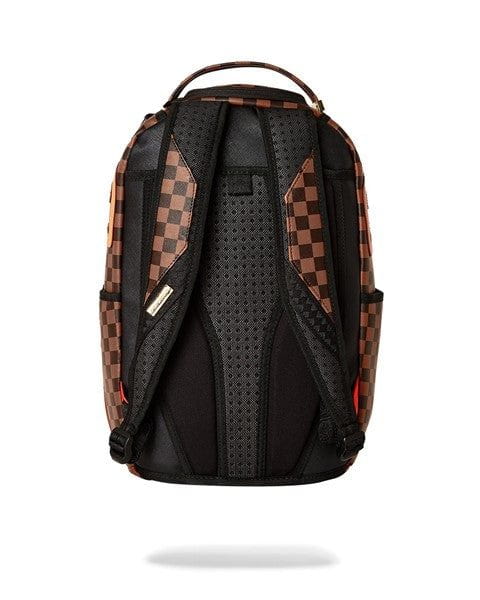 Sprayground shark hotsell backpack louis vuitton