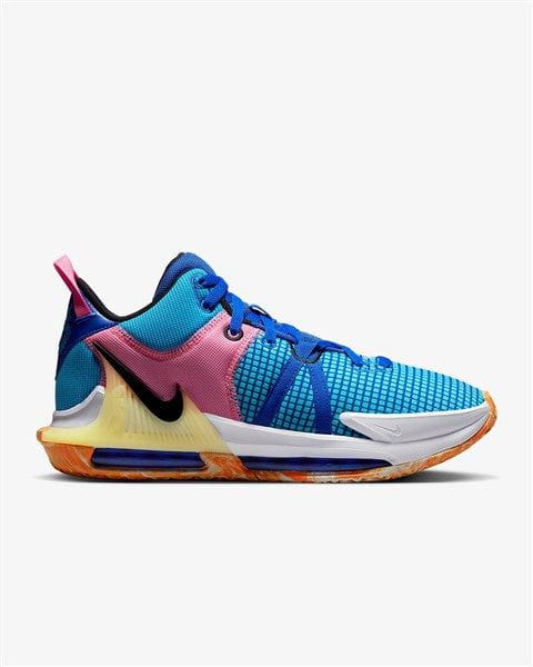 Nike witness hot sale